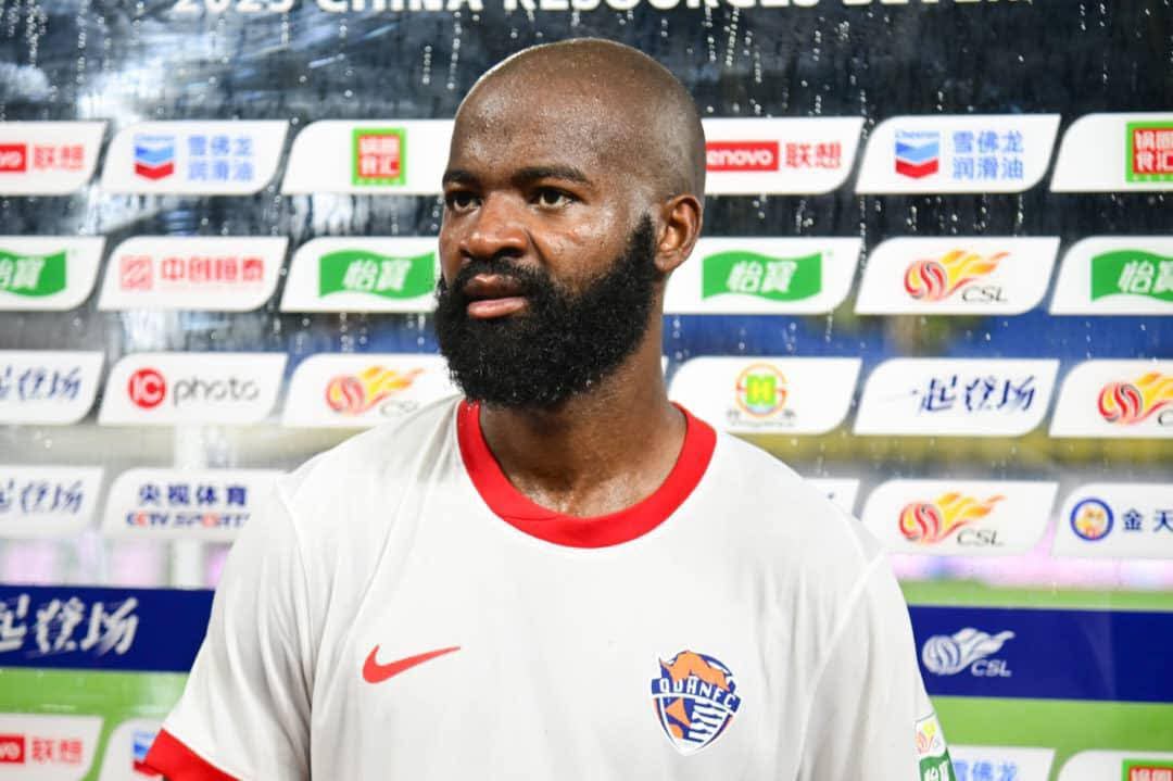 Lire la suite à propos de l’article 🔴 Lamkel Ze débute fort malgré la défaite de Qingdao Hainiu !